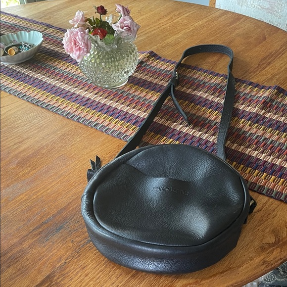 Portland Leather Black Crossbody Bag - Picture 9 of 9